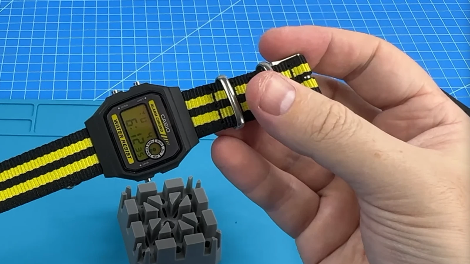 Bumblebee V1 with its full-length black-and-yellow strap